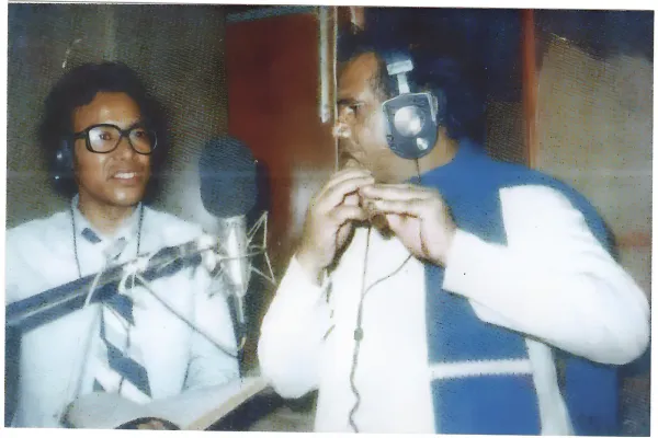 Prof Taid with renowned flutist Prabhat Sharma.